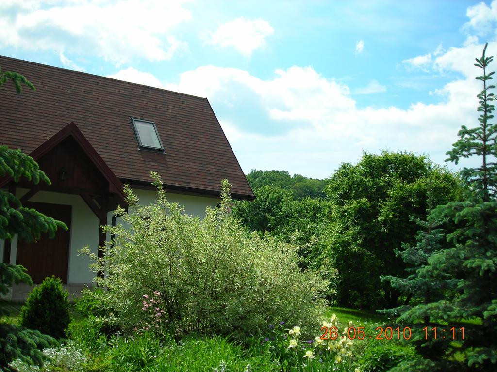 Dworek W Ogrodzie Kazimierz Dolny Exterior photo